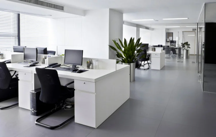 Firmowe zakupy. Sprawdź co warto kupić przed końcem roku