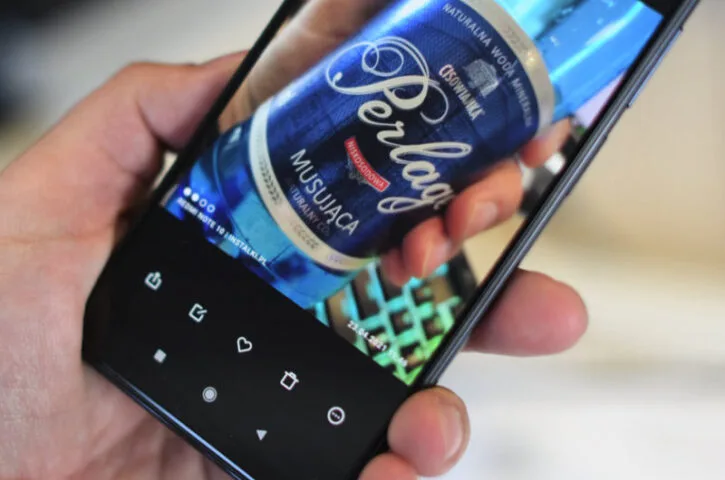 Jak usunąć znak wodny ze zdjęć Xiaomi? Szybki sposób